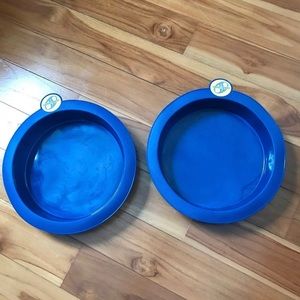 Silicone round cake pans- set of 2